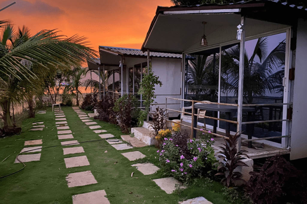 Rahyatri Swiss Vistara – Luxury Lakeview Cottages Pawna Lake