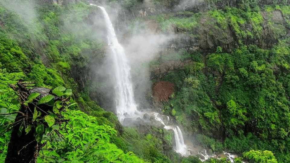 Lingmala Waterfall Panchgani – Stunning Seasonal Cascade